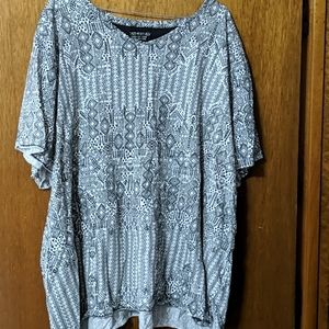 Shirt black and white